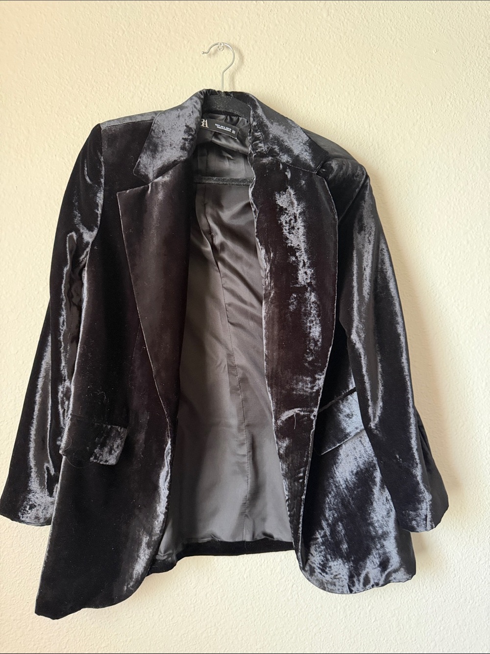 Zara Black Velvet Blazer Jacket